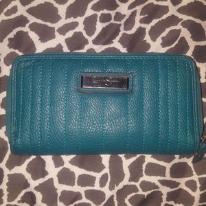 Jessica Simpson wallet- very cute blue!